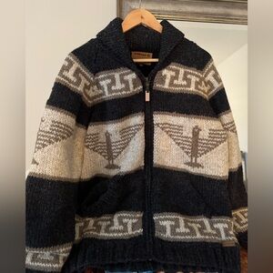Men's Black and Gray Sweater